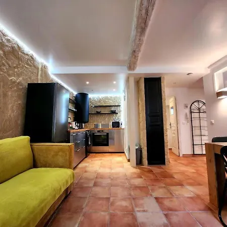 شقة Le Pecheur - T2 Au Coeur Du Vieil أنتيب