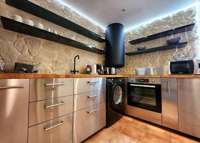 Le Pecheur - T2 Au Coeur Du Vieil * Antibes